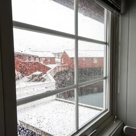 Authentic Lofoten Rorbu Stamsund Exterior photo